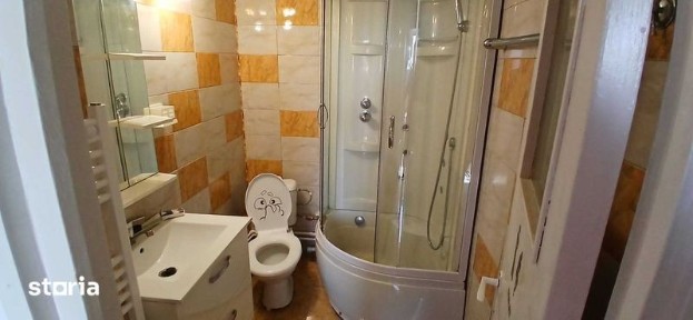 Inchiriez apartament 2 camere