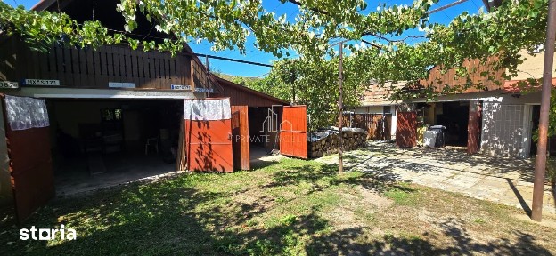 Casă de vânzare, în exclusivitate, sat Boiu nr. 484