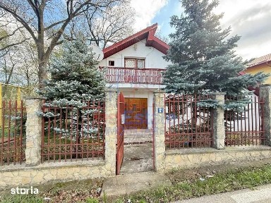 Barnova langa Primarie Vila P+E SU=118mp Teren 573mp amenajat