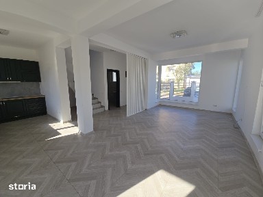 Vila 4 Camere | 800 m de Blv.