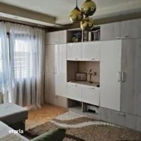 Apartament 3 camere in zona Lipovei