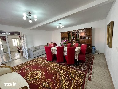 Caransebes, Casa la Curte, Zona Spitalului