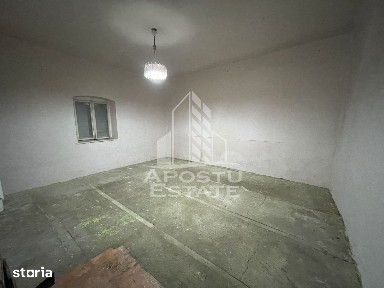 Casa de vanzare 126 mp utili si teren 1554 mp, Sacalaz.
