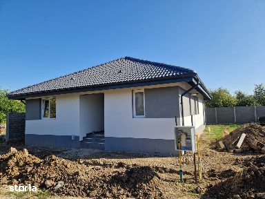 Casa individuala 3 camere, 100mp utili, 600mp teren in Sanmihai