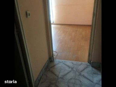 LUMINISULUI garsoniera cf2, balcon, etaj2!