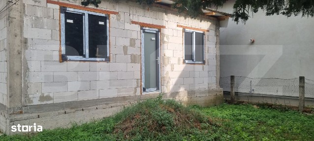Casa de vanzare, 80 mp, zona Campia Turzii