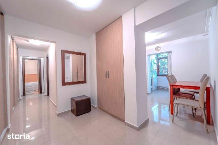 3 camere decomandat, renovat integral - Constanța, Str. Sălciilor nr 19 - proprietar