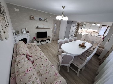 READY TO MOVE! PROPRIETAR, vand vila spatioasa complet mobilata la 2 km de Baile Felix