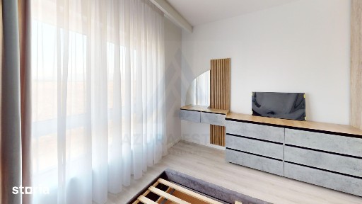 Apartament 3 camere 70 mp utili balcon 8 mp si parcare pe Dna Stanca