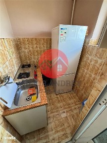 Garsoniera în Neptun, etaj 4, ideala pentru un cuplu sau o persoana si
