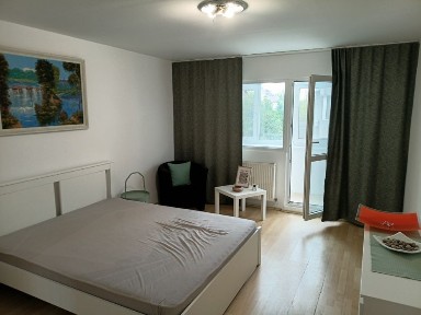 Zona Adriatica 3 camere decomandate mobilat + utilat complet