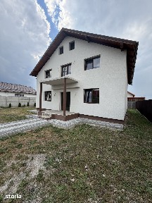 Casă spațioasă de vânzare în TĂRLUNGENI Comision 0%