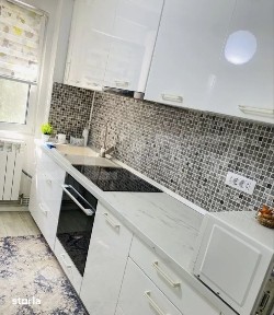 Apartament 3 camere, 72 mp, zona Podul Ros