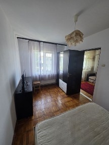 Inchiriez apartament