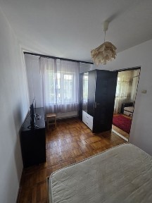 Inchiriez apartament