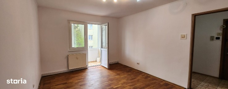 Apartament 2 camere in Centrul Civic, SC 38,9 mp, etaj 3/4, balcon!