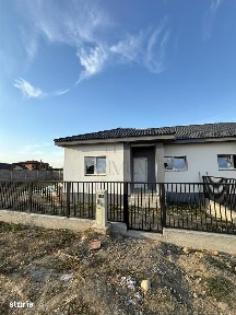 Duplex pe parter - posibilitate alegere finisaje - zona buna