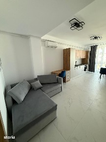 Intrare Obcini - Microapartament cu 2 camere semidecomandate.