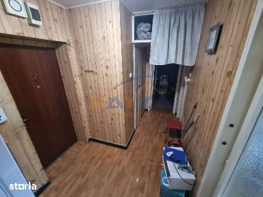 Bdul. Independentei, apartament 2 camere decomandat, etaj 1
