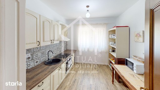 Casa cu pivnita, 4 camere, 121 mp utili, 255 mp teren, Cisnadie
