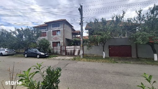 Proprietate de vanzare - str. Castaului - REPREZENTARE EXCLUSIVA