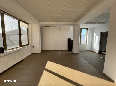 Spatiu de birouri de inchiriat - 60 mp | Etaj 1, Cladire de afaceri