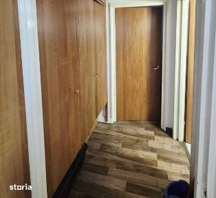 3 camere vis a vis de Park Lake