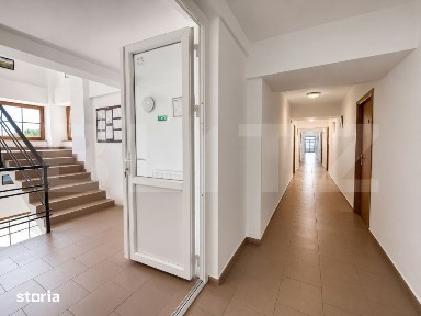 Casa de vanzare, 2450 mp, zona Est