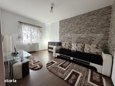 Apartament cu 2 camere, 45 mp, zona Centrala