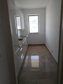 Inchiriere apartament Luxuria Residence si loc de parcare subteran