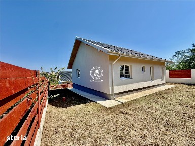 Vila cu 4 camere, de vanzare in Valea Adanca
