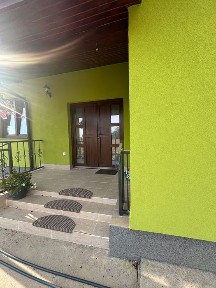 Casa de vânzare bors