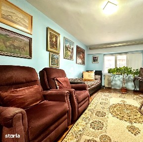 Apartament 4 camere de vanzare Centru