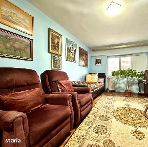 Apartament 4 camere de vanzare Centru