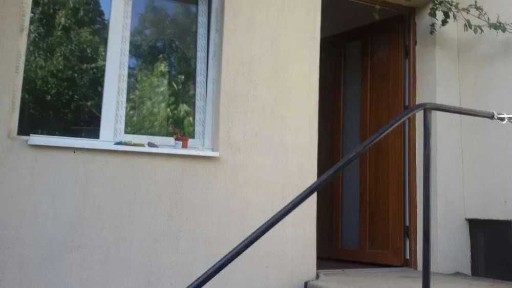 PF închiriez ap. 2 camere, 70 mp, renovat, mansardă, intrare separată, parcare inclusă - Gruia