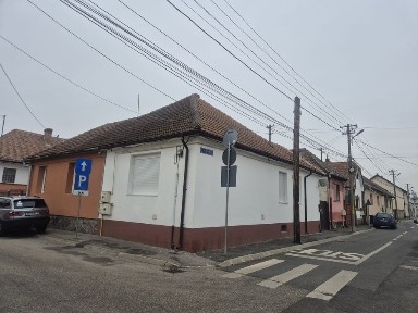 Vând duplex in Sibiu, singur in curte, zona Piața Cluj