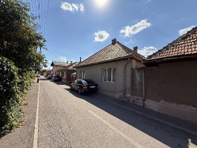 Casa de vanzare !