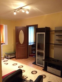 Vând apartament zona Albina