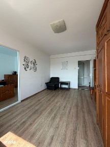 DE VÂNZARE | Apartament 2 camere | Zonă centrală | Etaj 3/4