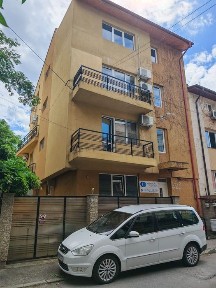 Direct proprietar - ofer spre închiriere vila zona Unirii -Mall Vitan
