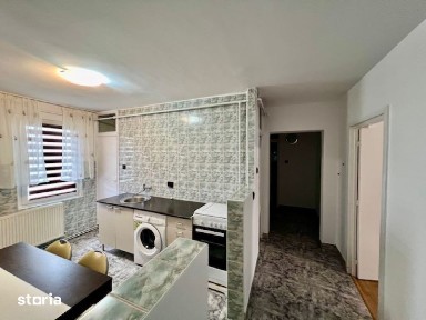 AA/415 De închiriat apartament cu 3 camere în Tg Mureș - Unirii
