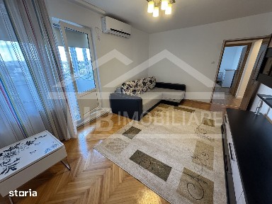 Apartament cu 2 camere, decomandat, 54mp, Zona Pandurilor