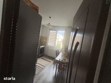 Garsonieră zona Astra