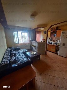 Apartament 3 camere semidecomandat,mobilat - zona Florilor