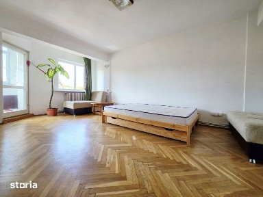 Apartament 4 camere | Decomandat | 100mp | Parcare| Piata Cipariu!