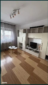 Inchiriez Apartament 1 camera cu centrala, etaj 3 - Micalaca