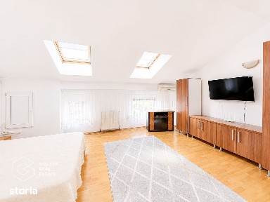 Apartament cu o camera, etaj 4, zona Micalaca