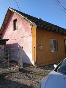 casa de vanzare + garaj + anexe
