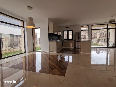 Casa de închiriat 240 mp,in Borhanci