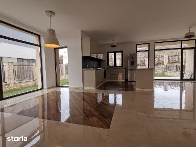 Casa de închiriat 240 mp,in Borhanci